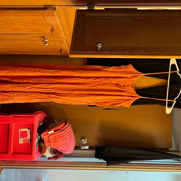 Forever 21 romper lg. never worn. - Picture 1 of 4